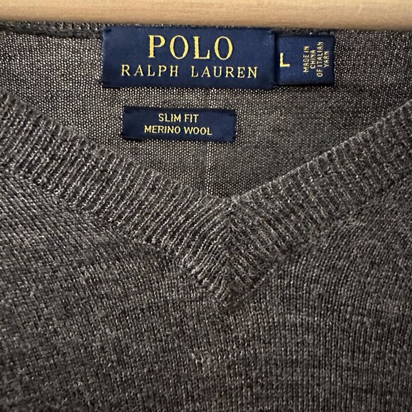Polo Ralph Lauren Men's V-Neck Sweater - Size: L - Picture 3 of 3